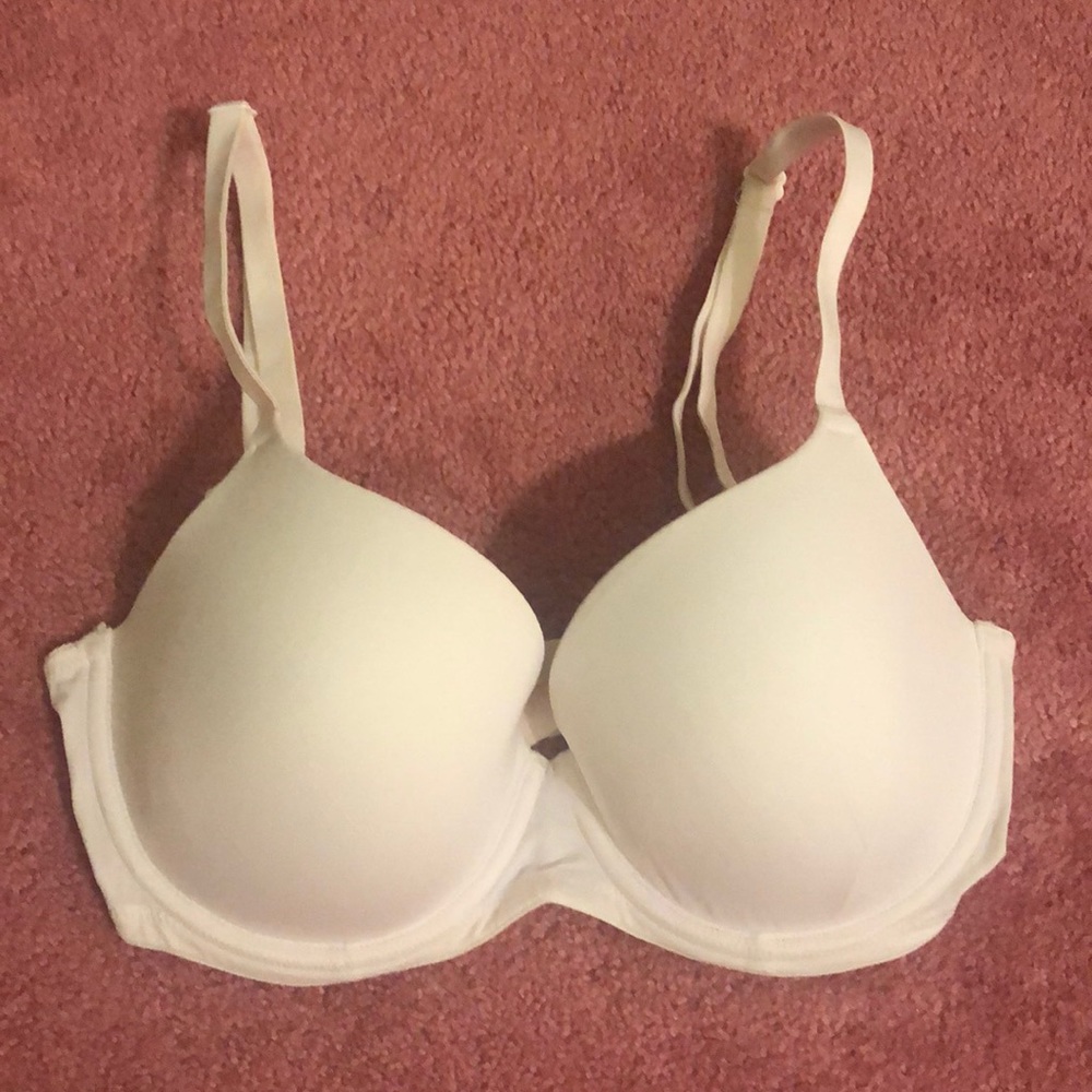 VS Pink bra